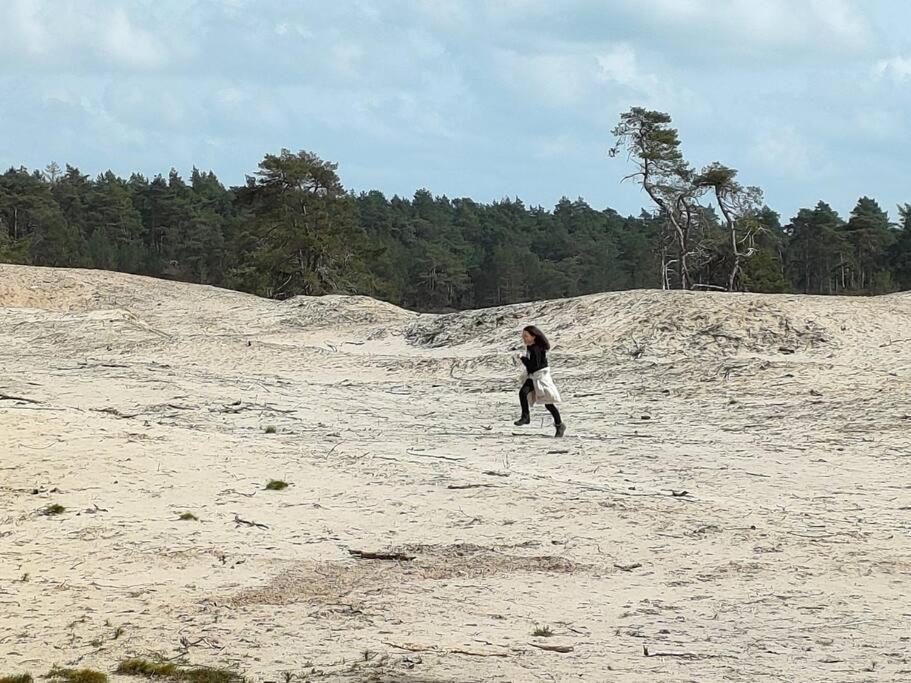 Kindvriendelijke Bungalow In Het Bos Bij Zwemmeer. Vilsteren المظهر الخارجي الصورة